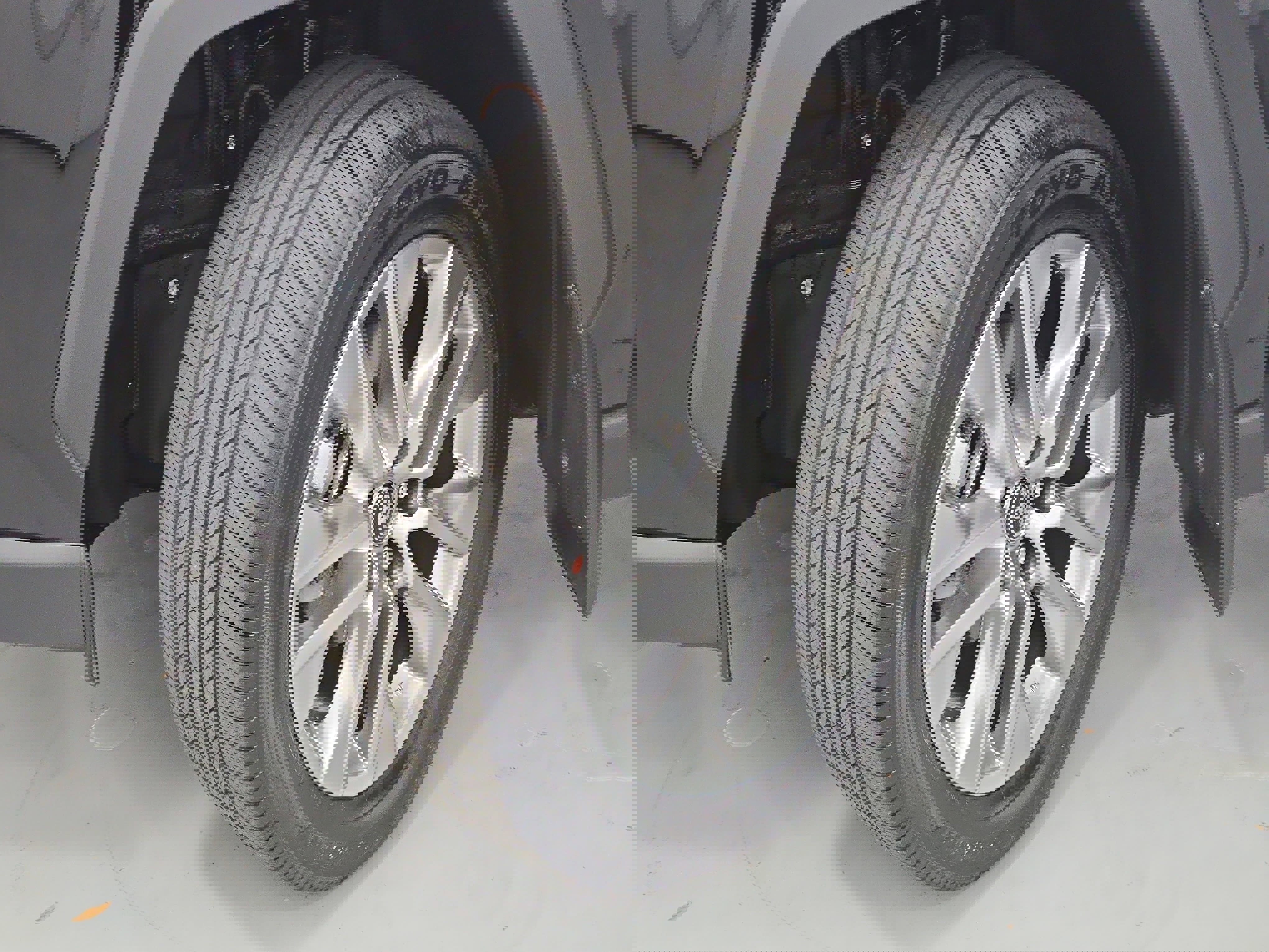 Used 2025 Toyota RAV4 Limited image 33