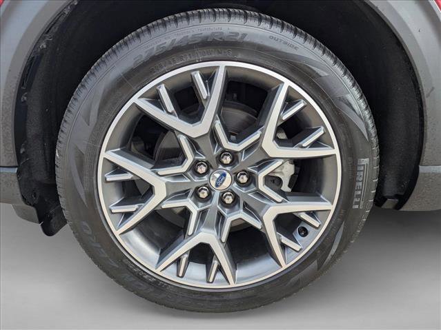 Used 2023 Ford Explorer ST-Line w/ Class IV Trailer Tow Package image 25