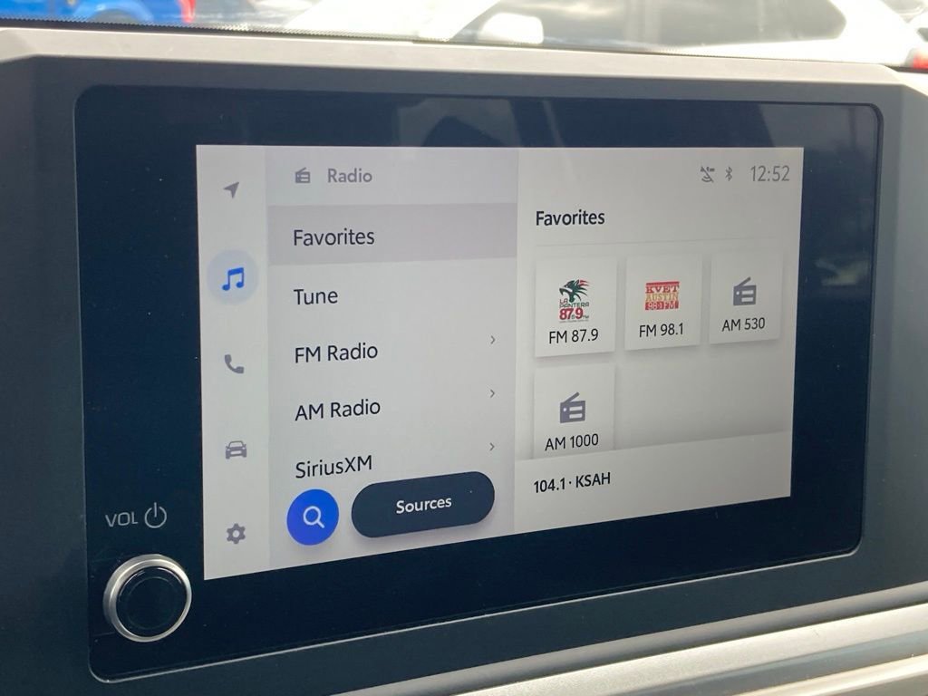 Used 2024 Toyota Tacoma SR5 RWD image 22