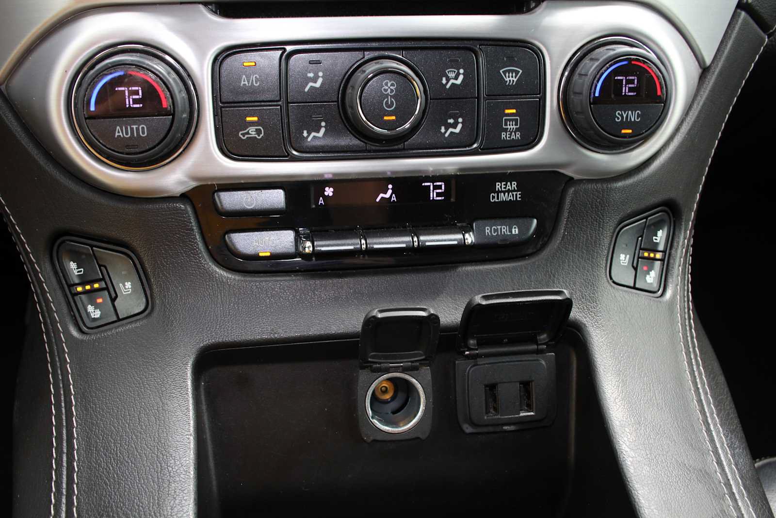Used 2019 GMC Yukon SLT RWD image 38
