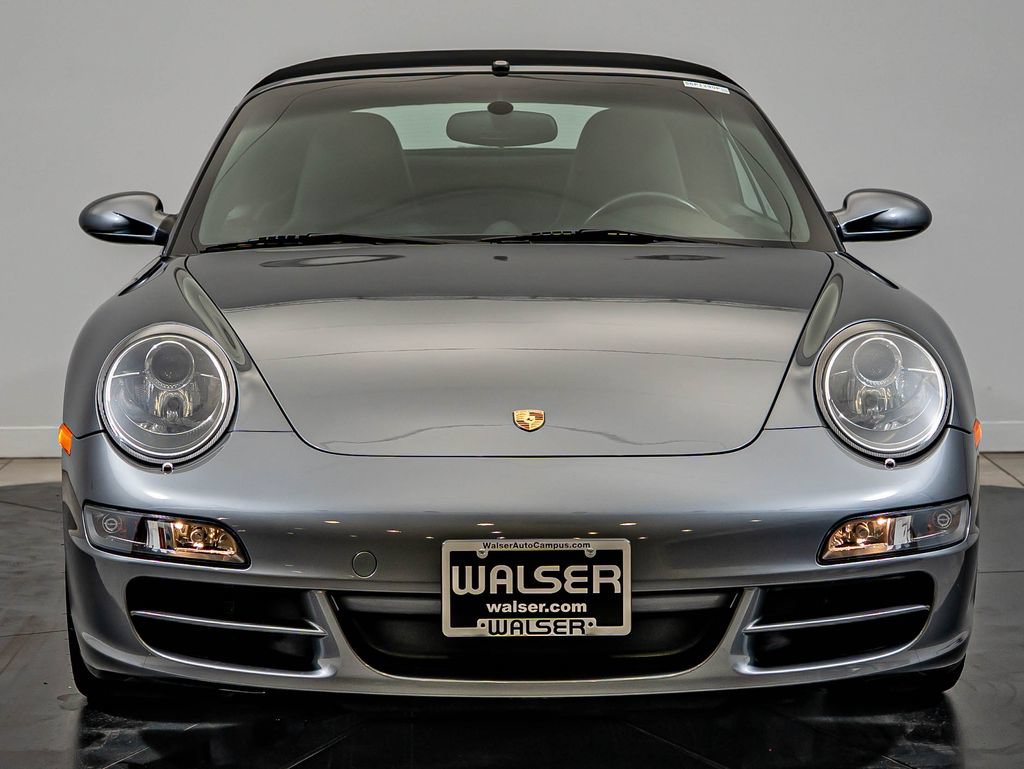 Used 2005 Porsche 911 Carrera S RWD image 11