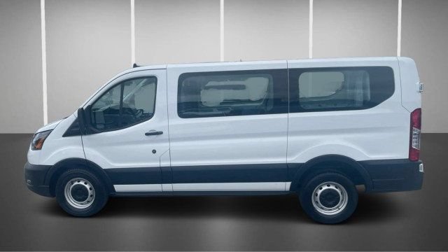 Used 2025 Ford Transit 150 Low Roof RWD image 11
