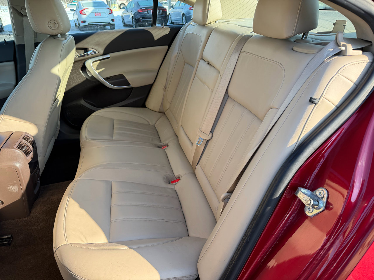 Used 2015 Buick Regal Premium w/ Experience Buick Package image 19