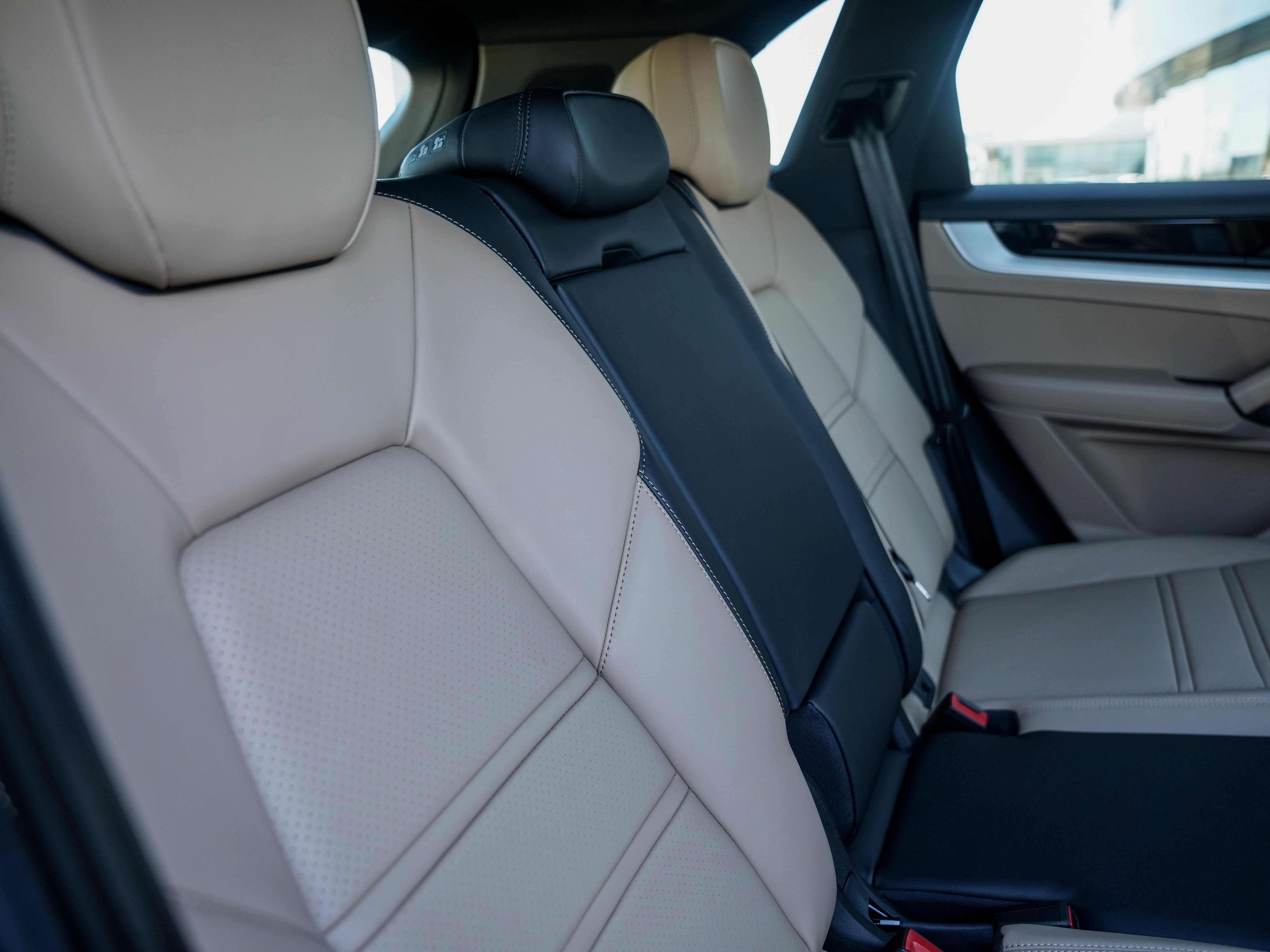 New 2026 Porsche Cayenne image 30