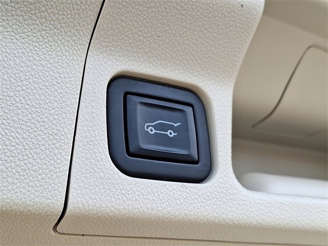 Used 2023 GMC Acadia Denali w/ Denali Ultimate Package image 29