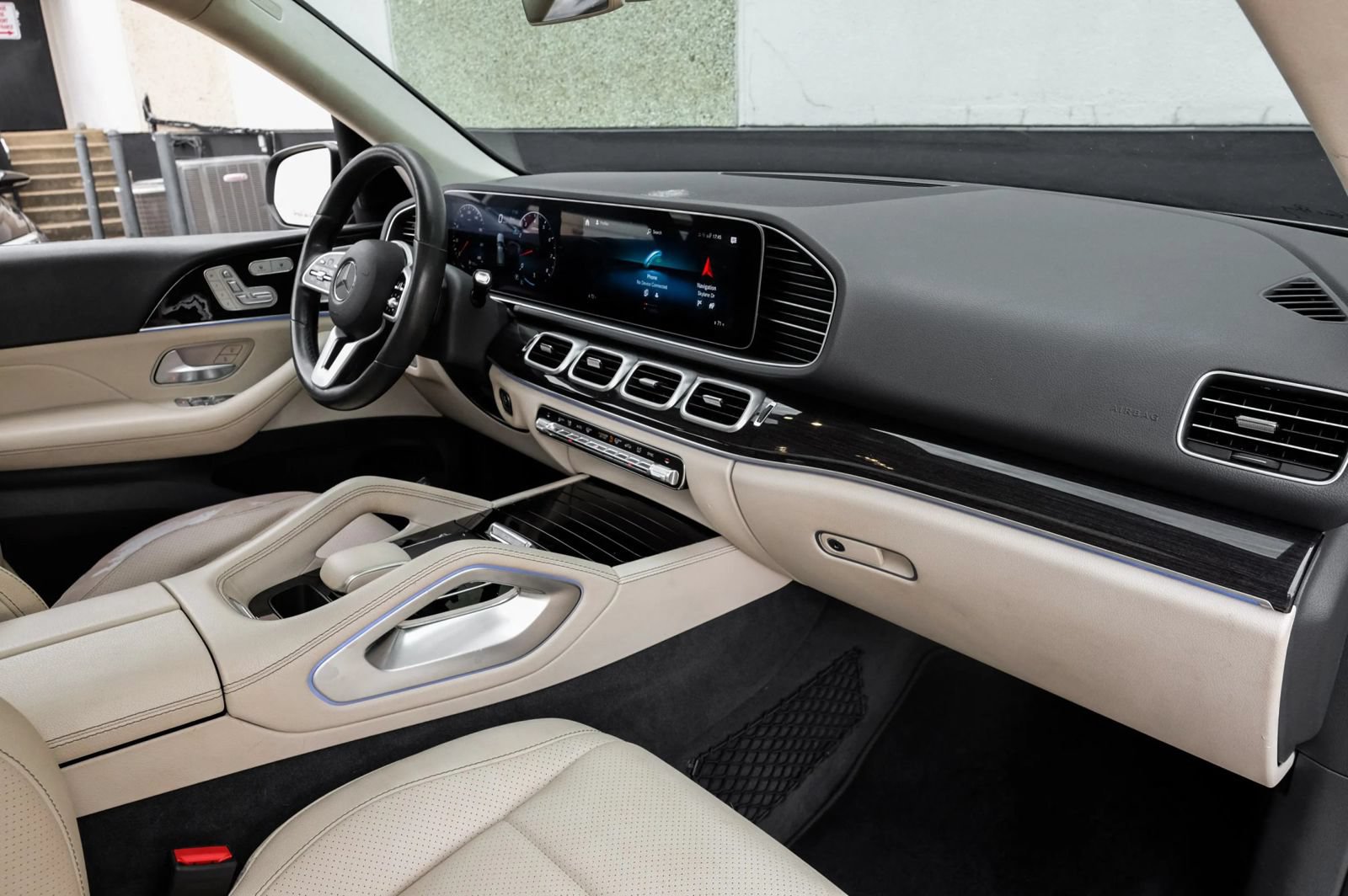 Used 2020 Mercedes-Benz GLE 350 image 18