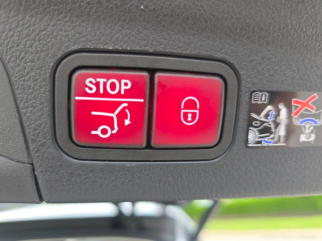 Certified 2026 Mercedes-Benz GLE 350 4MATIC image 18