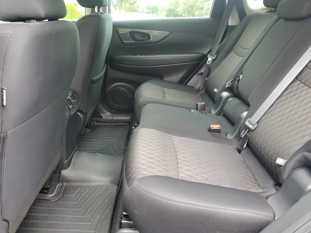 Certified 2020 Nissan Rogue S FWD image 10