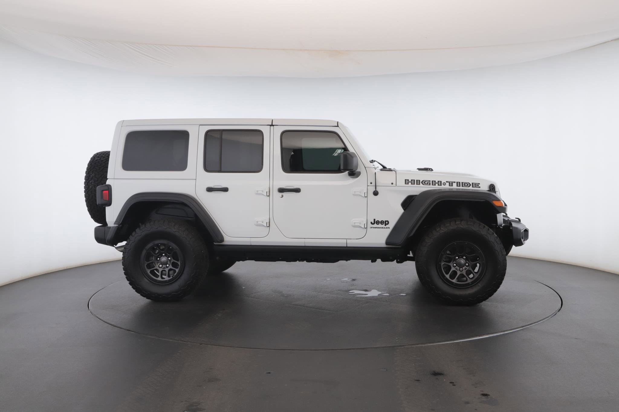Used 2023 Jeep Wrangler Unlimited Sport image 22