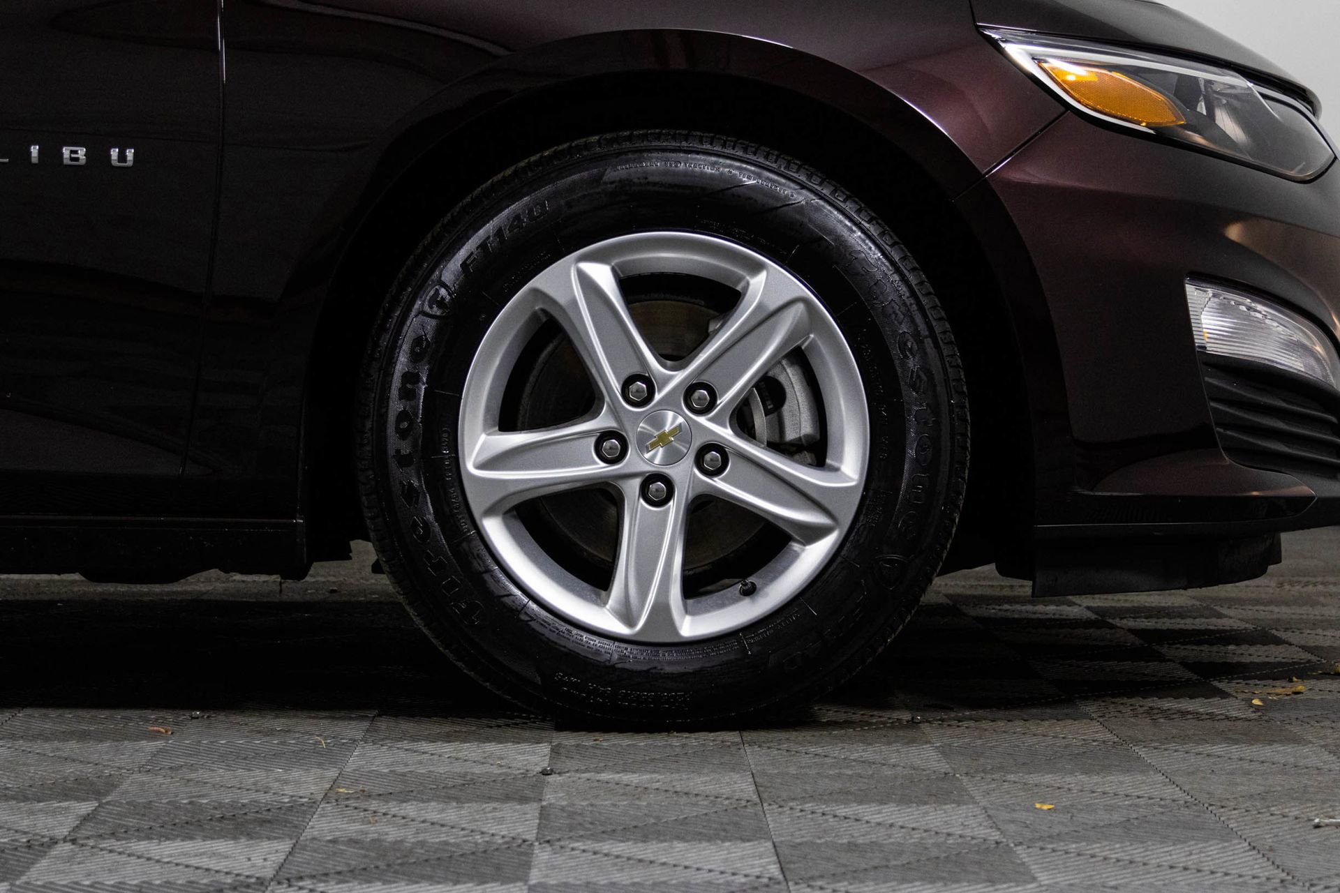 Used 2021 Chevrolet Malibu LS image 40