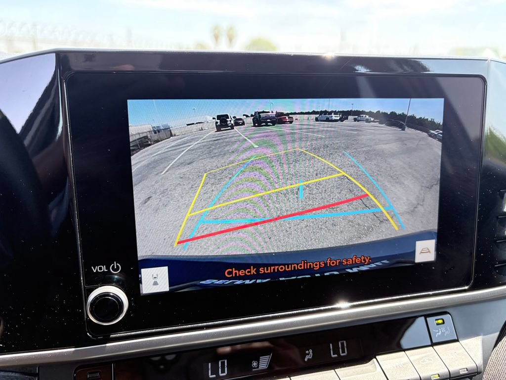 Used 2025 Toyota Camry LE FWD image 19
