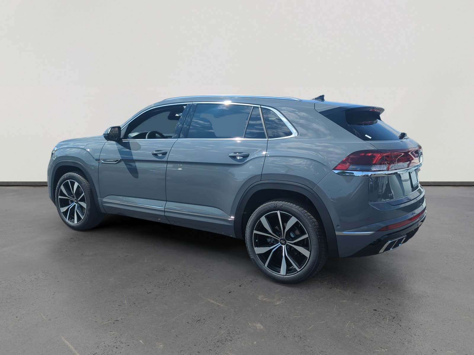 New 2026 Volkswagen Atlas Cross Sport SEL Premium R-Line AWD/4WD image 3