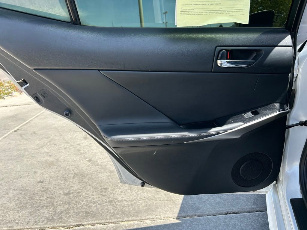Used 2016 Lexus IS 300 AWD image 24