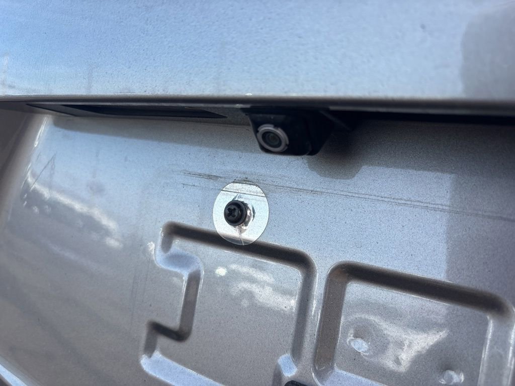 Used 2017 Kia Sorento LX w/ LX Convenience Package image 13