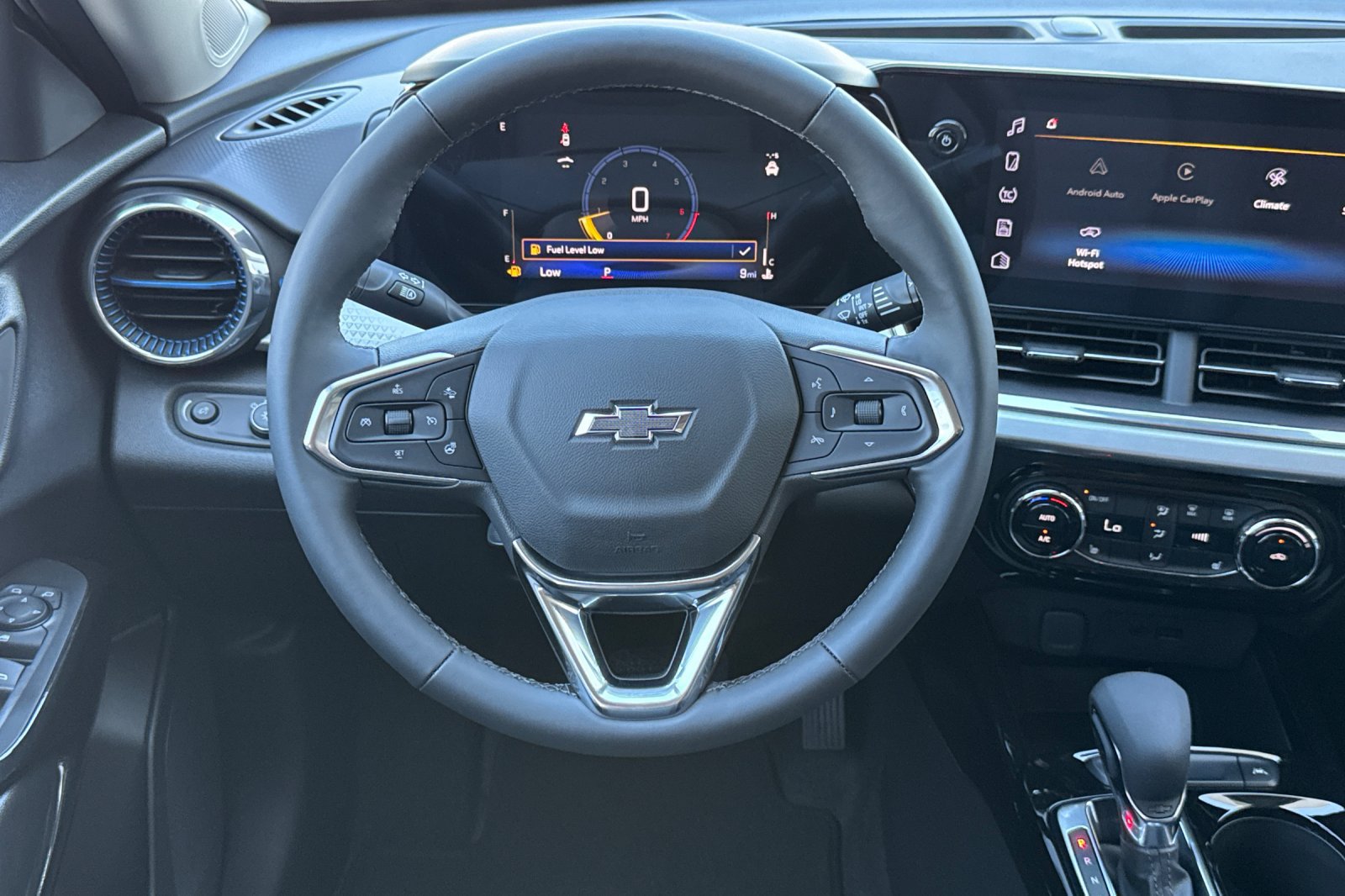 New 2026 Chevrolet Trax LT w/ Driver Confidence Package FWD image 13