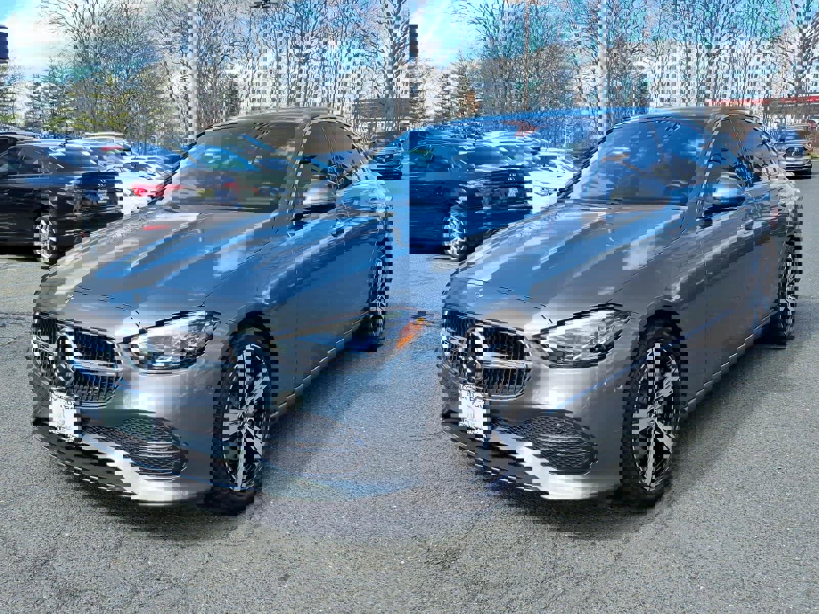 Used 2024 Mercedes-Benz C 300 4MATIC Sedan image 3