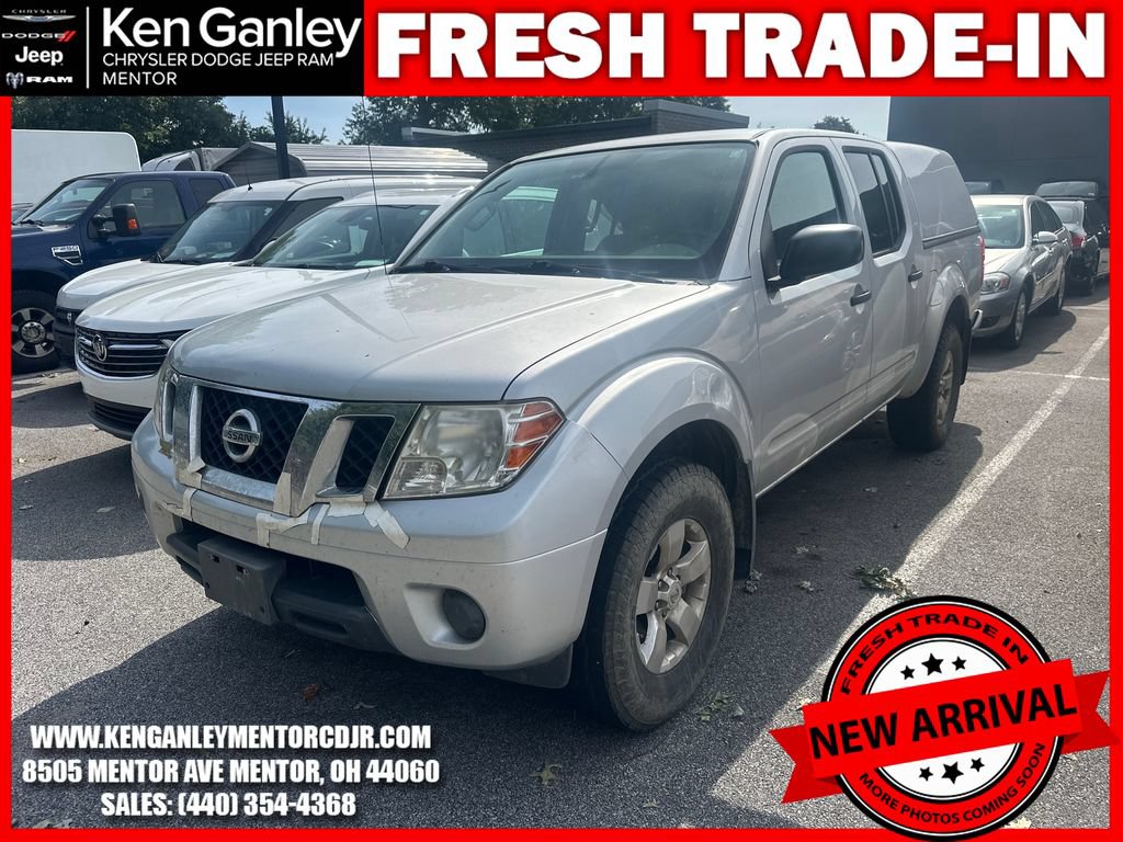 Used 2012 Nissan Frontier SV AWD/4WD image 3