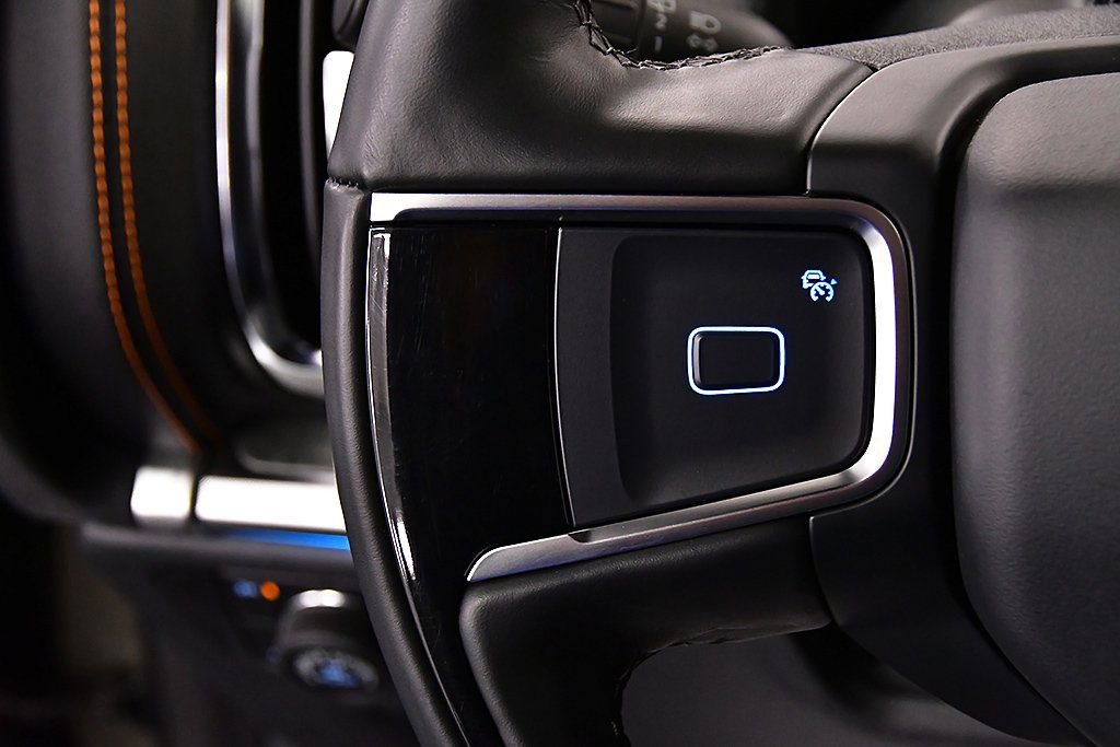 Used 2025 Ford Expedition Tremor image 19