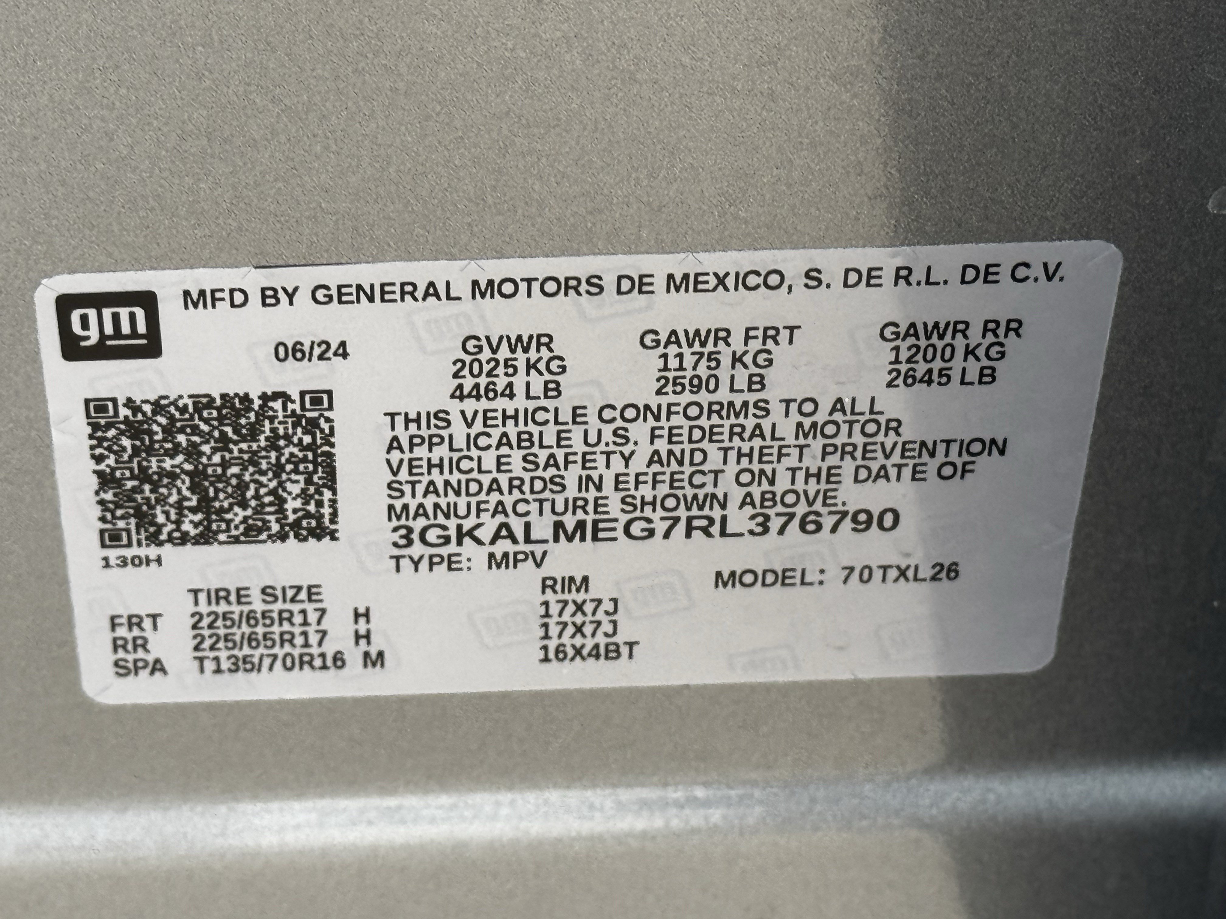 Used 2024 GMC Terrain SLE FWD image 31