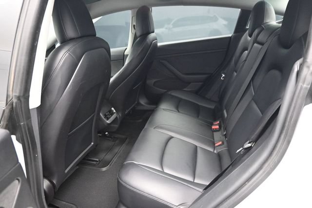 Used 2021 Tesla Model 3 Standard Range Plus RWD image 10