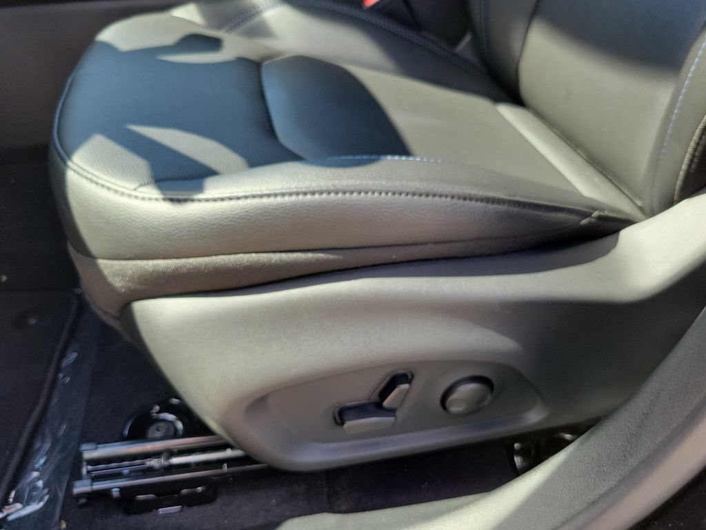 New 2026 Jeep Compass Limited AWD/4WD image 18