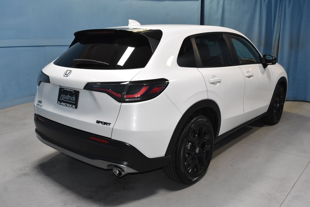 Used 2025 Honda HR-V Sport image 27