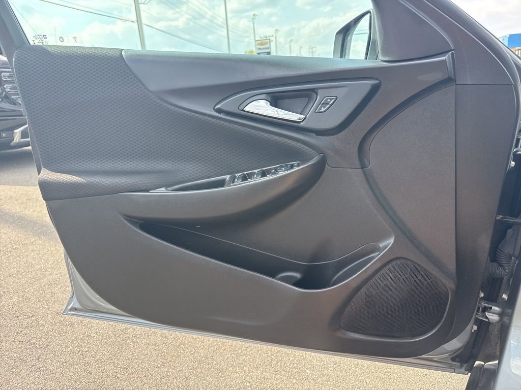 Used 2024 Chevrolet Malibu LT w/ Sport Edition image 25