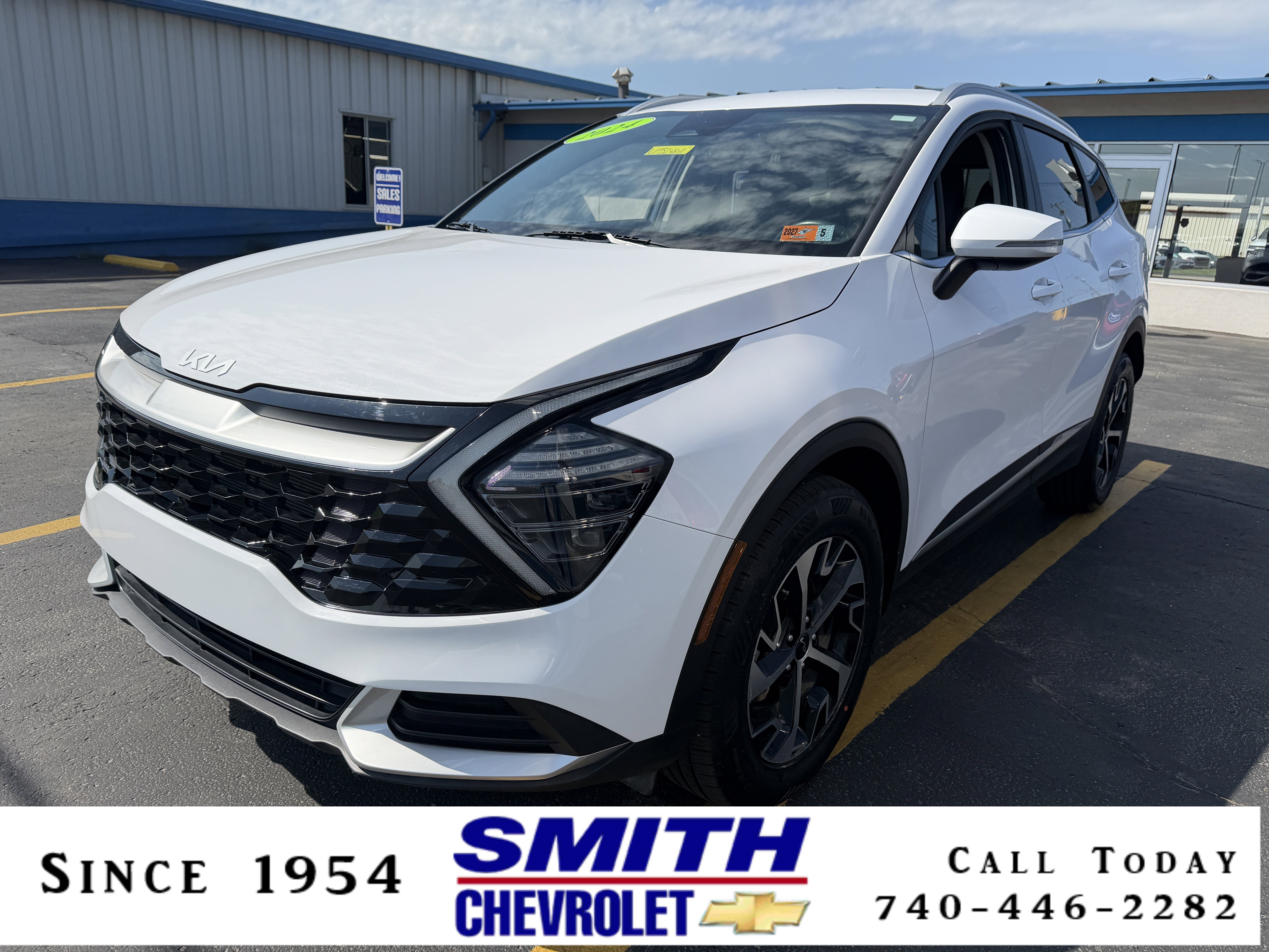 Used 2024 Kia Sportage EX AWD/4WD image 1