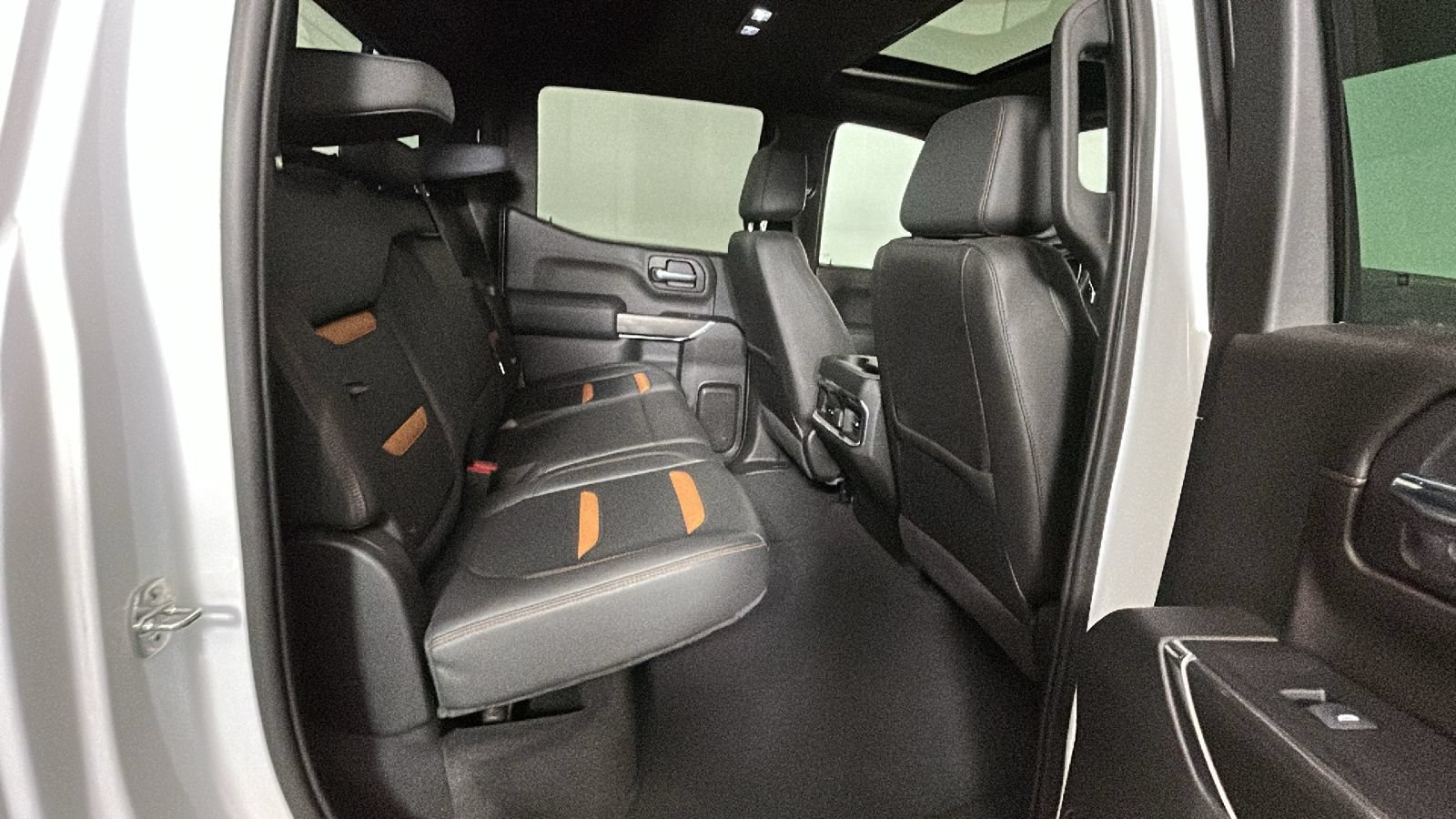 Used 2022 GMC Sierra 1500 AT4 w/ AT4 Premium Package AWD/4WD image 34
