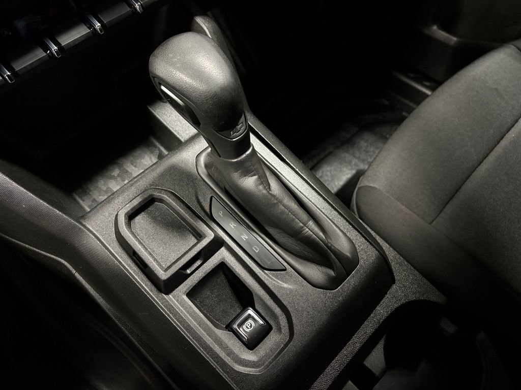 Used 2023 Chevrolet Colorado W/T image 31