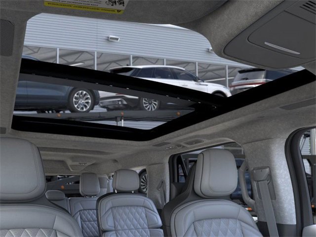 New 2025 Lincoln Navigator L Black Label w/ Black Label Special Edition image 22