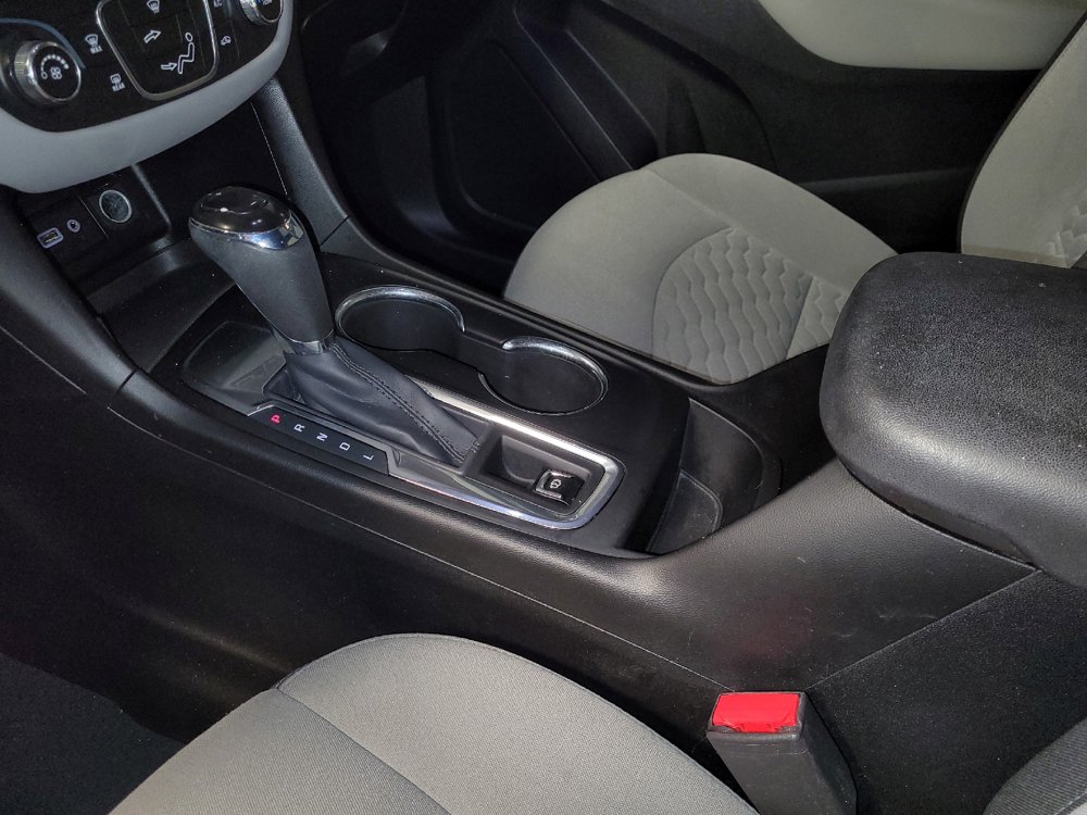 Used 2019 Chevrolet Equinox LS FWD image 26