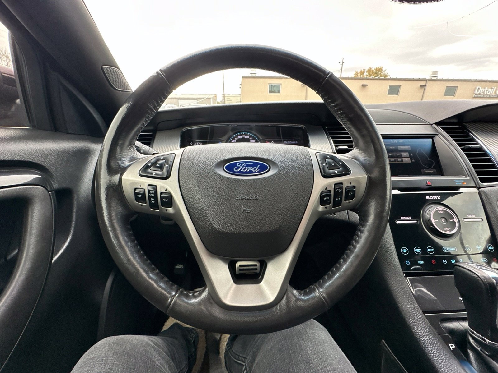 Used 2015 Ford Taurus SHO w/ Equipment Group 401A AWD/4WD image 43