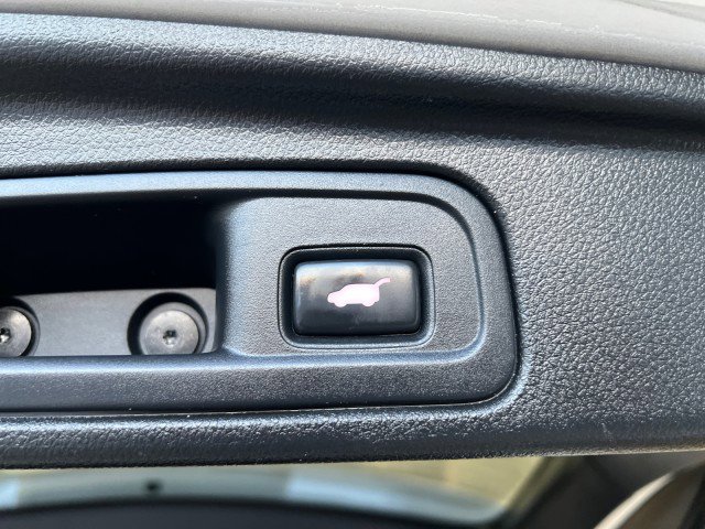 Used 2017 Honda Pilot EX-L image 13