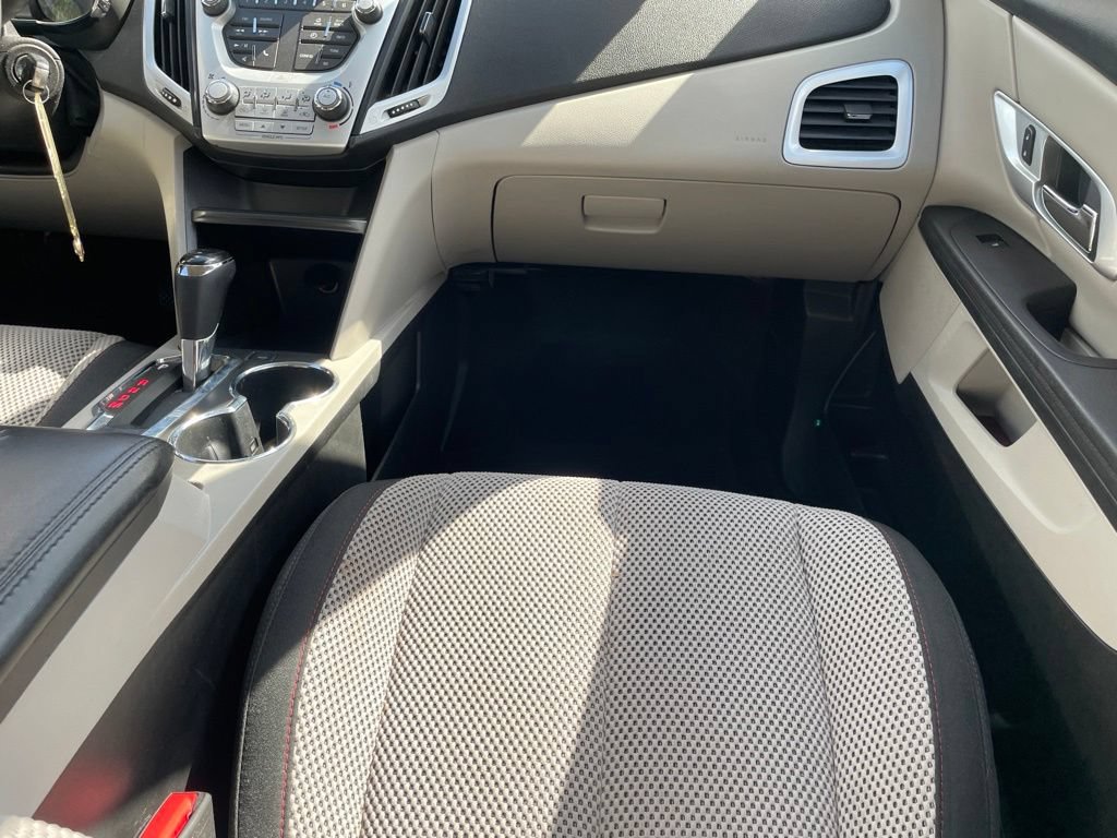 Used 2017 GMC Terrain SLE FWD image 23