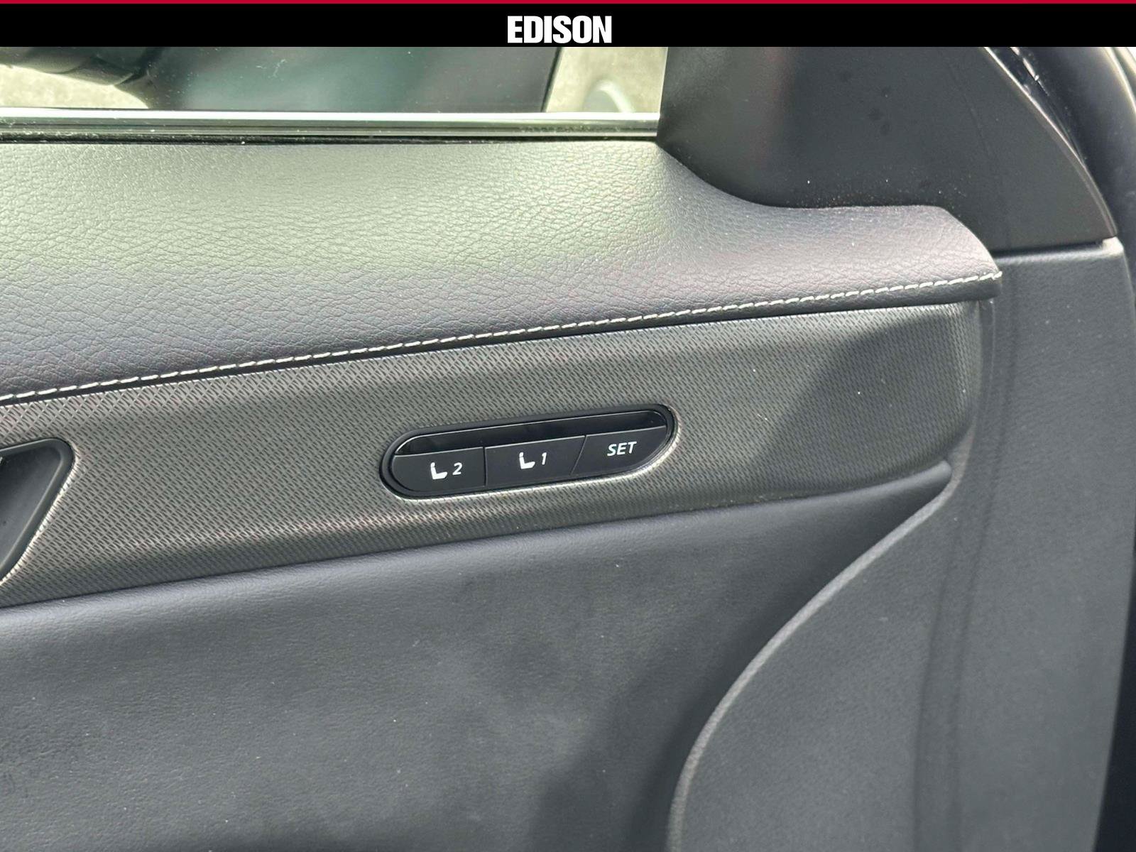 Used 2024 INFINITI QX60 Luxe AWD/4WD image 18