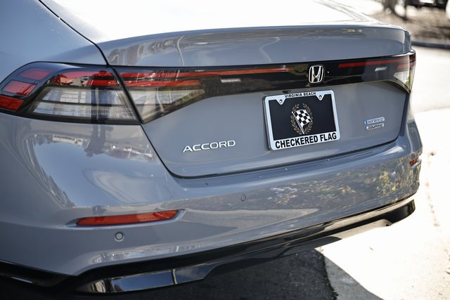 Used 2025 Honda Accord Touring image 6