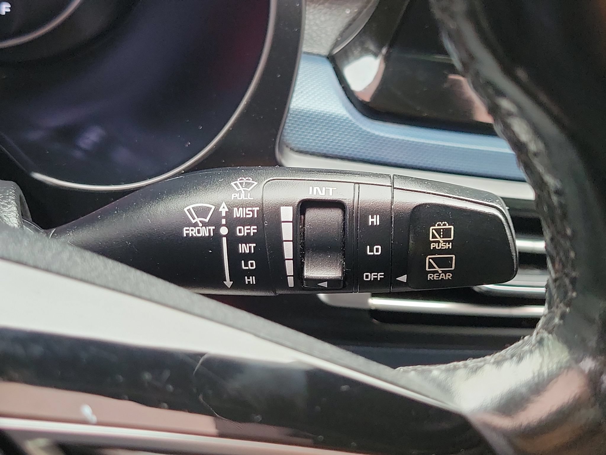 Used 2021 Kia Seltos S AWD/4WD image 13