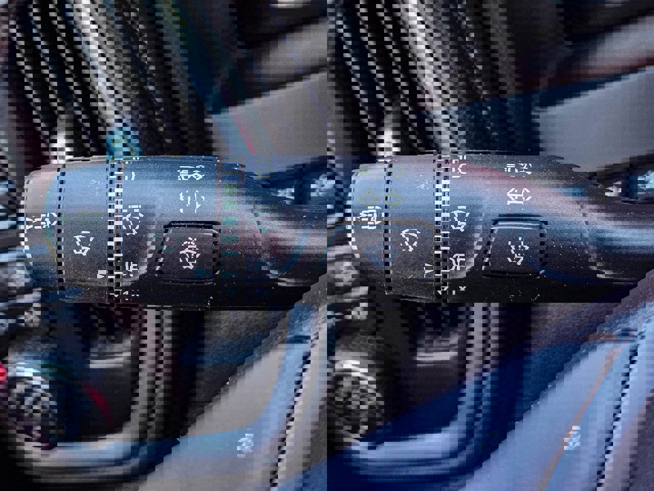 Used 2023 Chevrolet Silverado 3500 High Country w/ Technology Package image 27