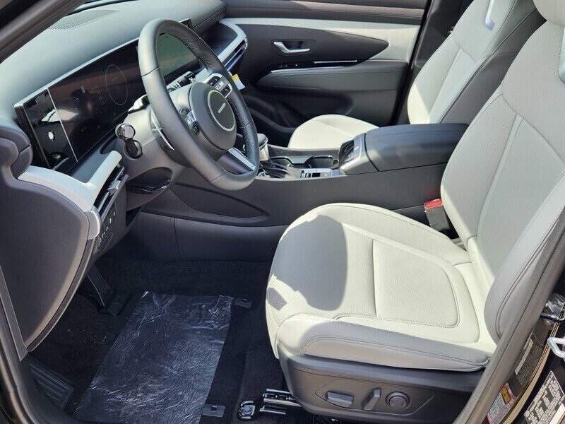 New 2025 Hyundai Santa Cruz Limited image 6