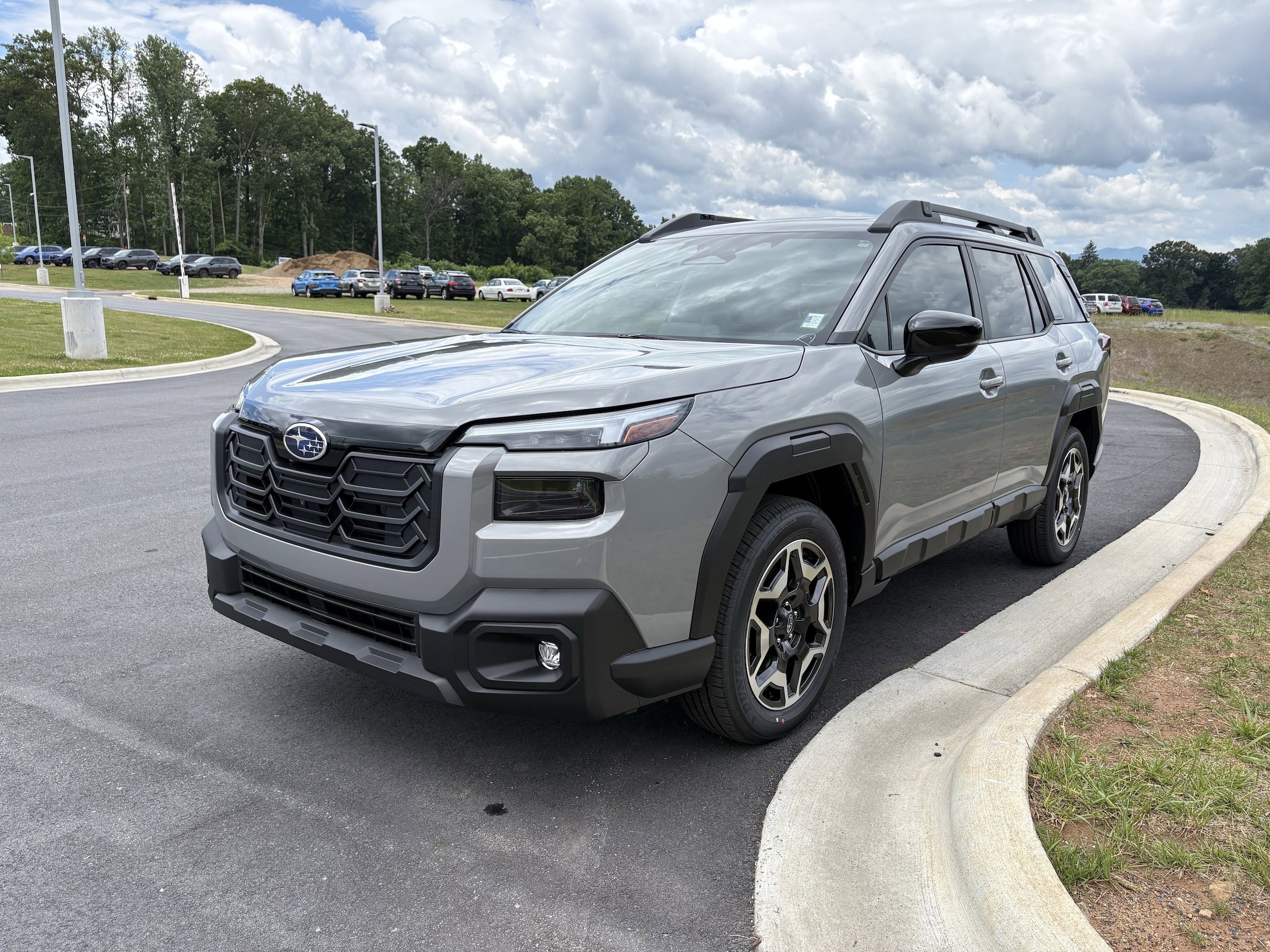 New 2026 Subaru Outback Touring AWD/4WD image 3