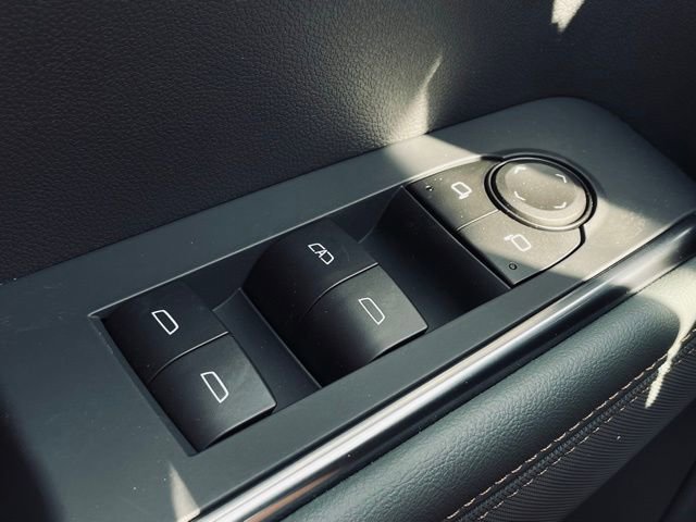 New 2026 GMC Acadia AT4 image 19