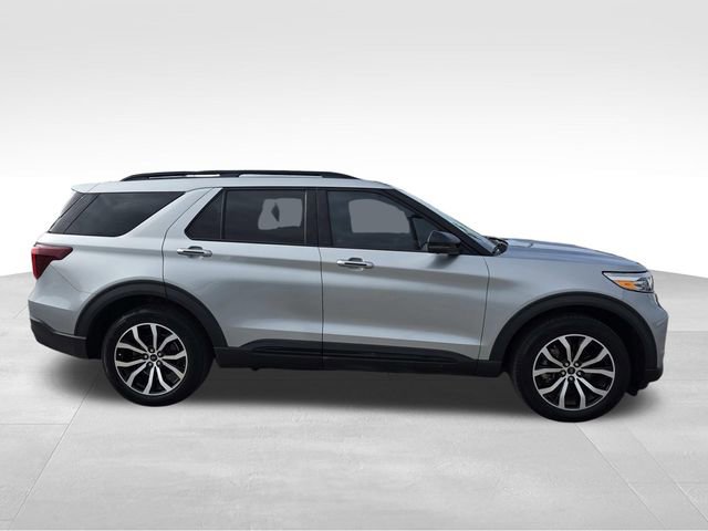 Used 2020 Ford Explorer ST w/ Premium Technology Package image 2