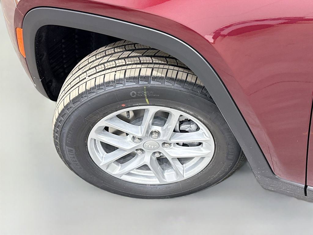 New 2025 Jeep Grand Cherokee L Laredo w/ Luxury Tech Group I image 49