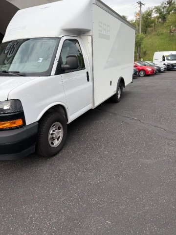 Used 2021 Chevrolet Express 3500 w/ Power Convenience Package image 2