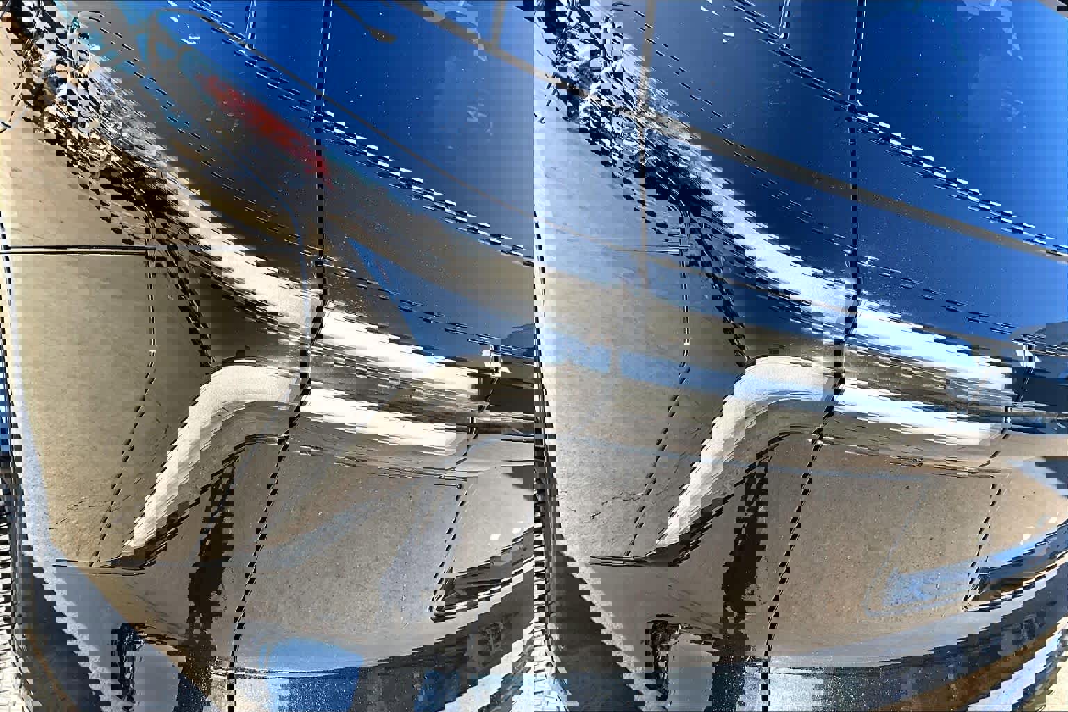 Used 2024 Chevrolet Traverse RS w/ LPO, Floor Liner Package image 28