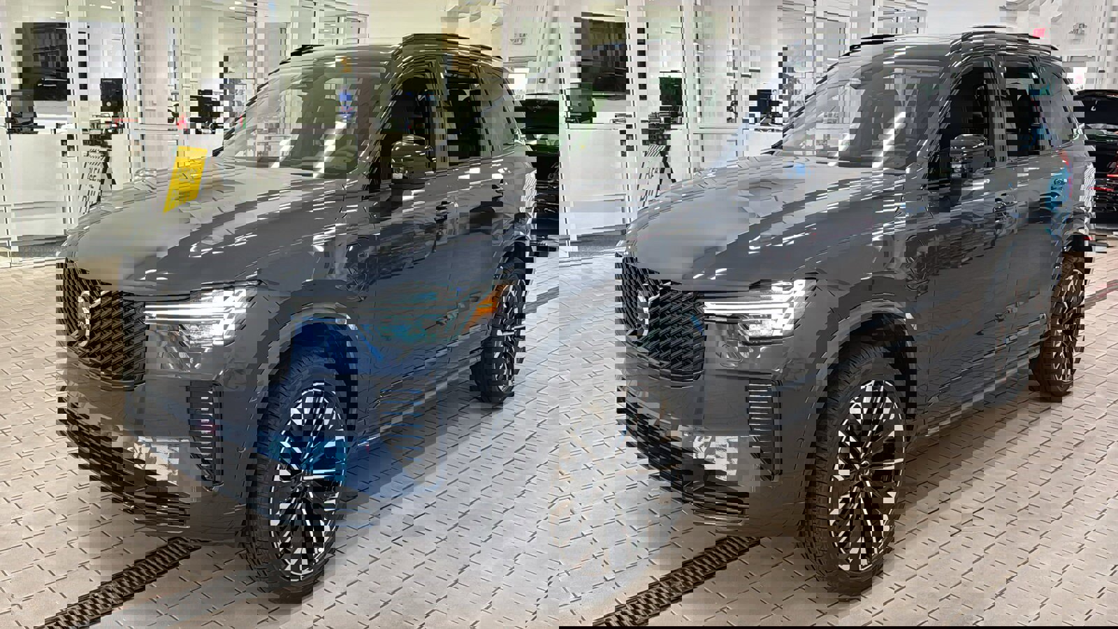 New 2026 Volvo XC90 T8 Ultra w/ Protection Package Premier image 9