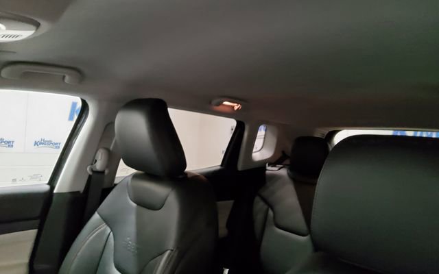 Used 2022 Jeep Compass Limited image 30