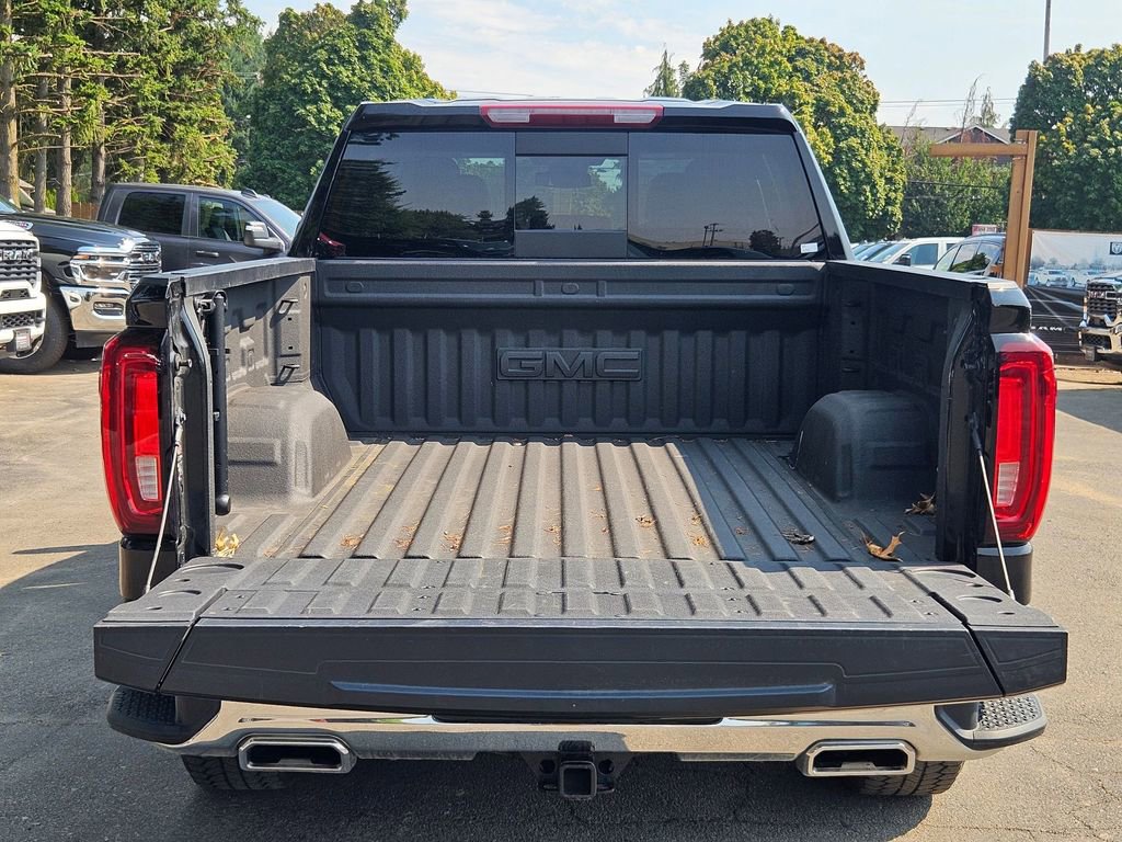 Used 2023 GMC Sierra 1500 SLT w/ SLT Premium Package image 10