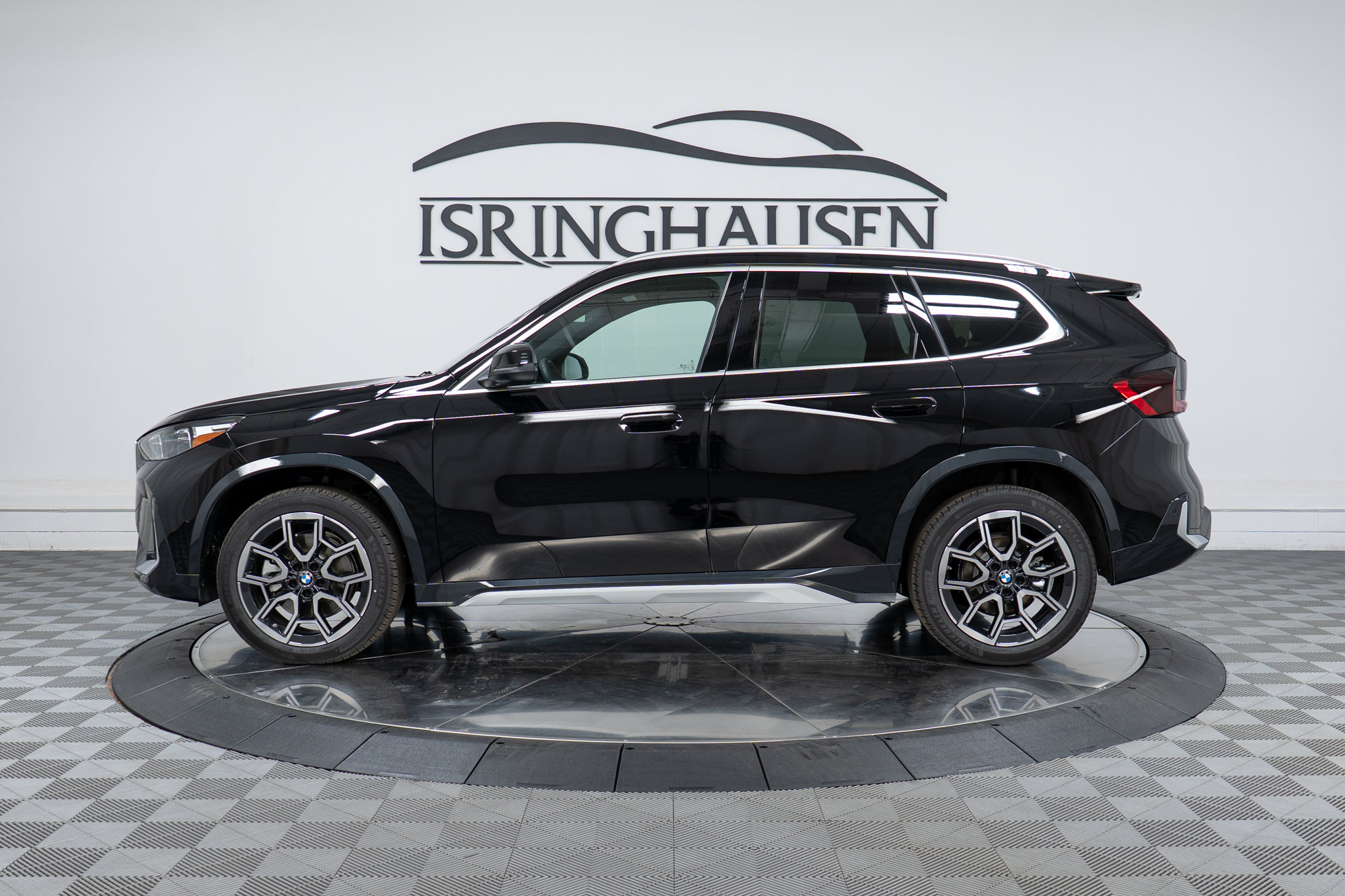New 2026 BMW X1 xDrive28i w/ Convenience Package AWD/4WD image 8